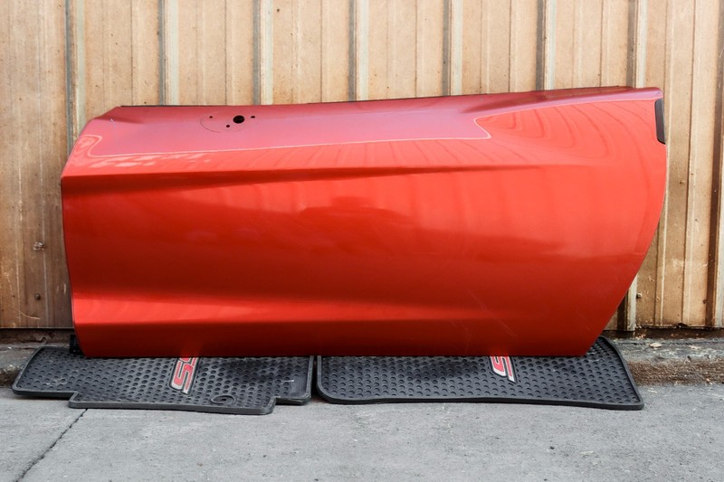 2005-2013 Corvette C6 OEM LH Driver Door Shell *USED* GENERAL LISTING!