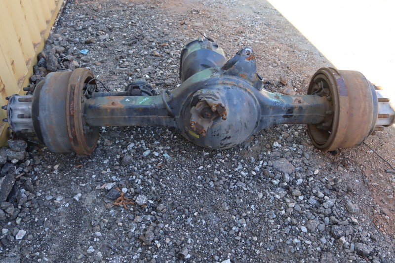 2021 21 VOLVO VNL 860 MERITOR REAR AXLE DIFF ASSEMBLY RATIO 2.47 21579147 OEM