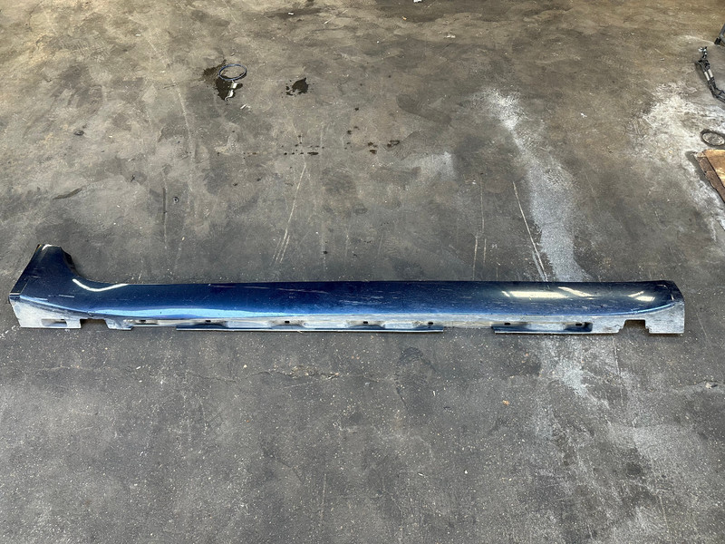 09-12 JAGUAR XF X250 RIGHT PASSENGER SIDE SKIRT ROCKER PANEL MOLDING OEM
