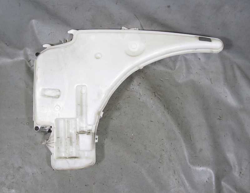 2008-2013 BMW E90 3-Series 1-Series Windshield Washer Bottle Tank Headlight Wash