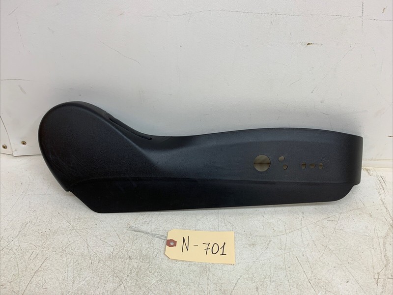 ⚡️17-21 TESLA MODEL Y/3 FRONT RIGHT SEAT RAIL TRIM COVER 1098348-00-F 701 B56