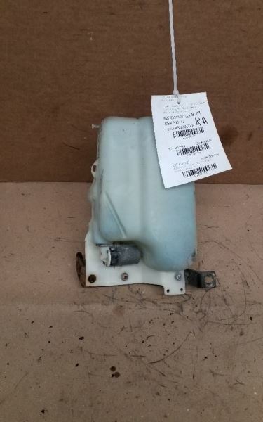 D21PICKUP 1987 Wash Reservoir 234385