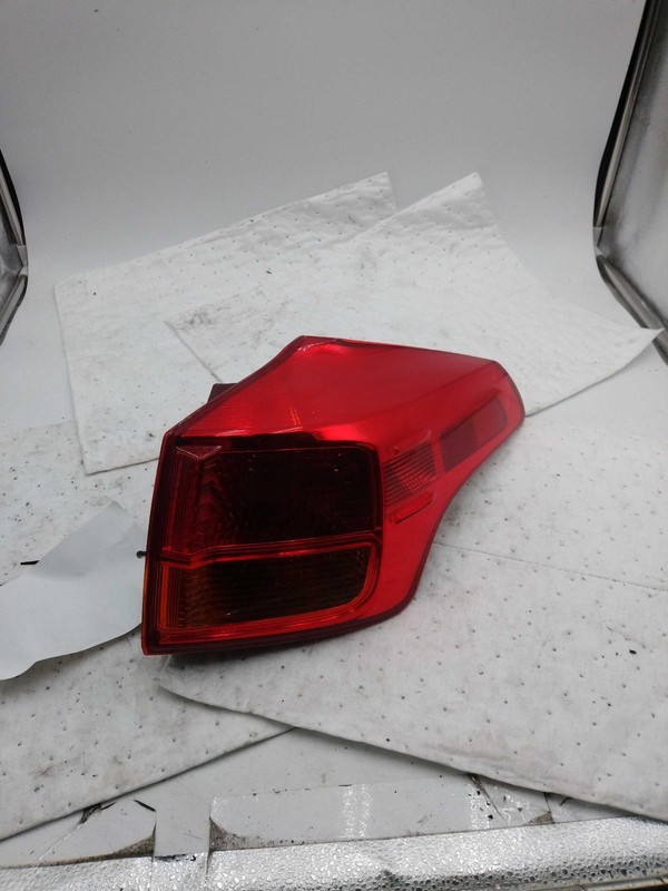 2014 Toyota RAV4 Right Tail Light Assembly Blue OEM 116K Miles NJ25-26635-673762