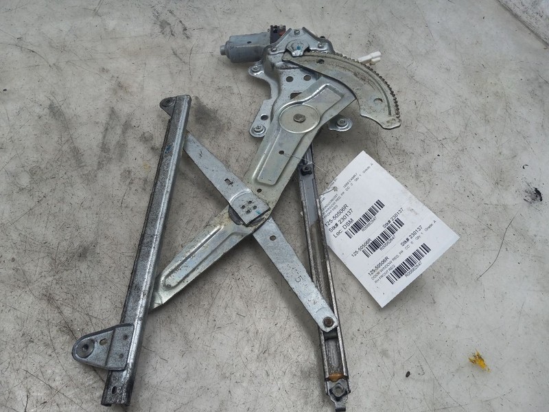 97 98 99 00 01 TOYOTA CAMRY FRONT PASSENGER RIGHT WINDOW REGULATOR JAPAN BUILT