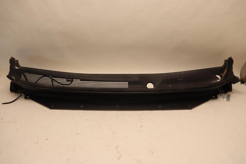 2014-2020 INFINITI QX60 FRONT WINDSHIELD WIPER COWL GRILL VENT COVER PANEL OEM