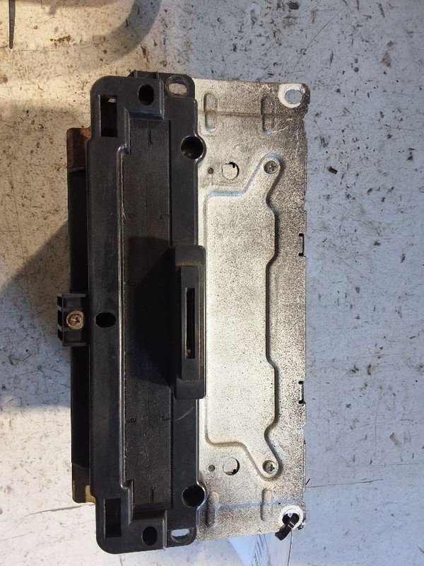 2014 Chrysler 300 Radio Receiver Opt RB5 CD DVD MP3 NAV Uconnect 8.4N