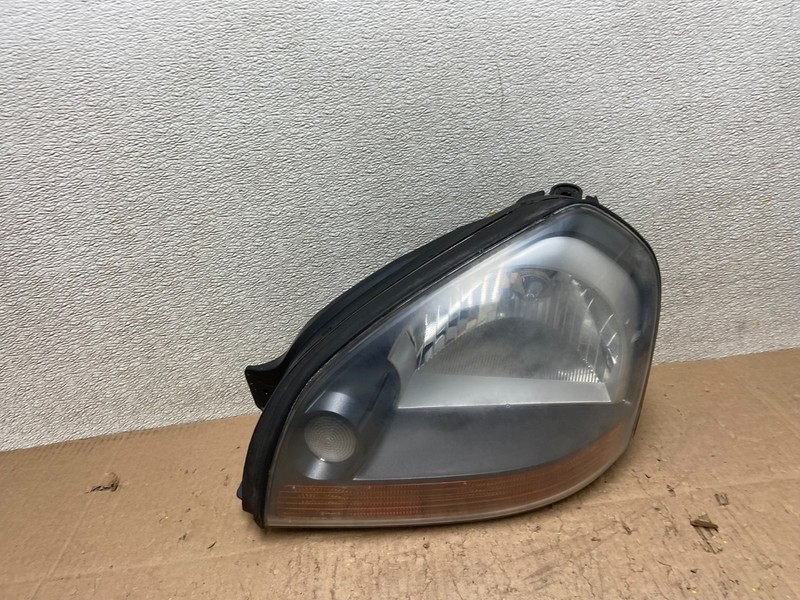 2005 to 2008 Hyundai Tucson Left Driver LH Side Headlight Oem Y3310 DW