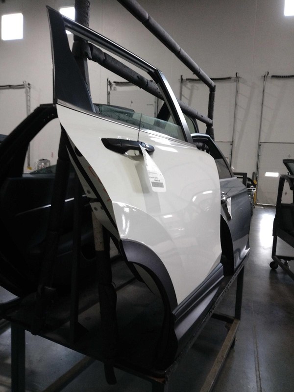 2017 Honda CR-V Right Rear Door White OEM Used 51K Miles - No Warranty