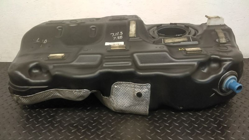 15-22 Jeep Cherokee FWD 2.4L Fuel Tank 15.8 Gallons OEM 68247924AA