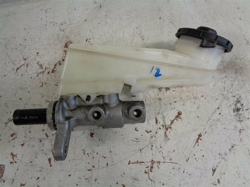 2016 2017 2018 Honda Civic A/T Brake Master Cylinder OEM Assembly 46100-TBA-A01
