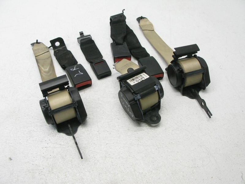 12-19 BMW F30 328i M3 SEDAN REAR SEATBELT SEAT BELT LEFT RIGHT CENTER BUCKLE 111