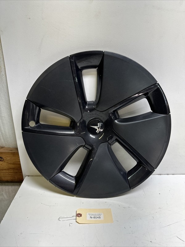 18 Tesla Model 3Cover Hubcap 1044271-00-B Pinwheel Refresh 8048 U2