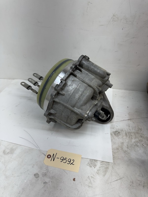TESLA MODEL 3 Y FRONT DRIVE UNIT MOTOR STATOR1120960-00-G 1090750 N-9592