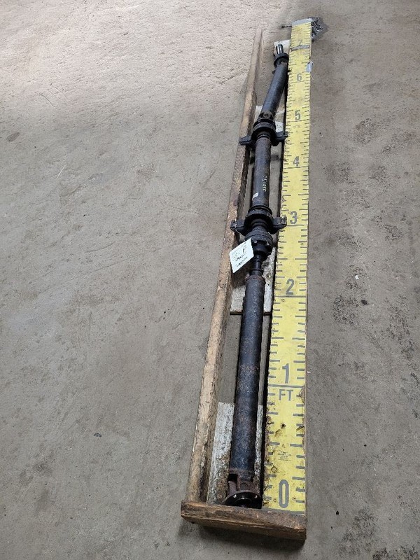 Rear Drive Shaft Fits 14-19 HIGHLANDER 1777959