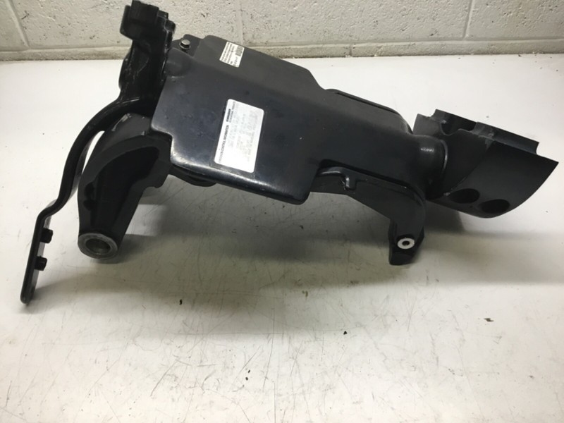 U4 435005 436982 Evinrude Johnson 1991-2001 Swivel Bracket & Arm 115 HP