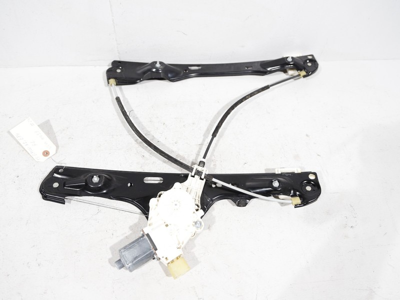 12-15 BMW X1 E84 FRONT LEFT DRIVER SIDE WINDOW REGULATOR W/ MOTOR OEM