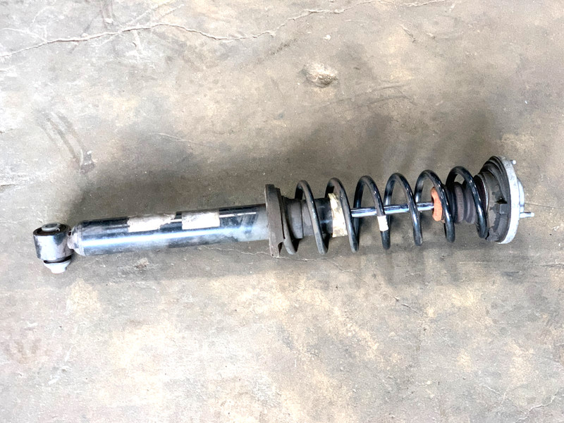 11 12 13 BMW 535i 550i F10 REAR LEFT DRIVER SIDE SHOCK STRUT ABSORBER OEM #A0.16