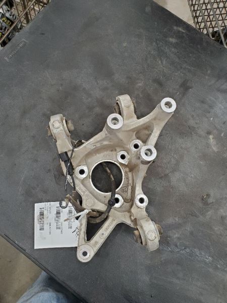 Passenger Right Rear Knuckle/Stub Fits 18-19 EQUINOX 280808