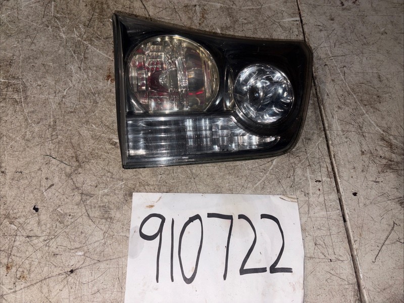 2004-2009 LEXUS RX350 RX330 Left Driver Inner Hatch Tail Light OEM