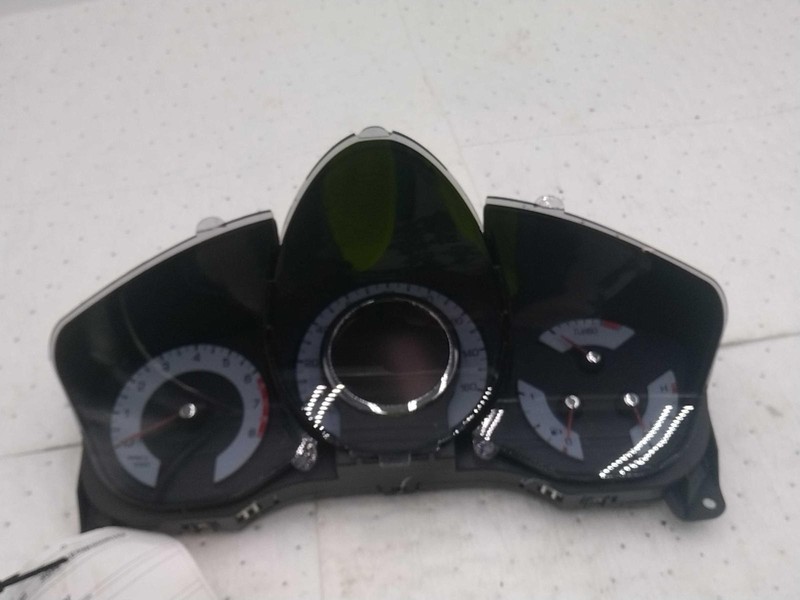 2011 Cadillac SRX Speedometer Gauge OEM Red 2.8L 174K Miles - Warranty 6 Months