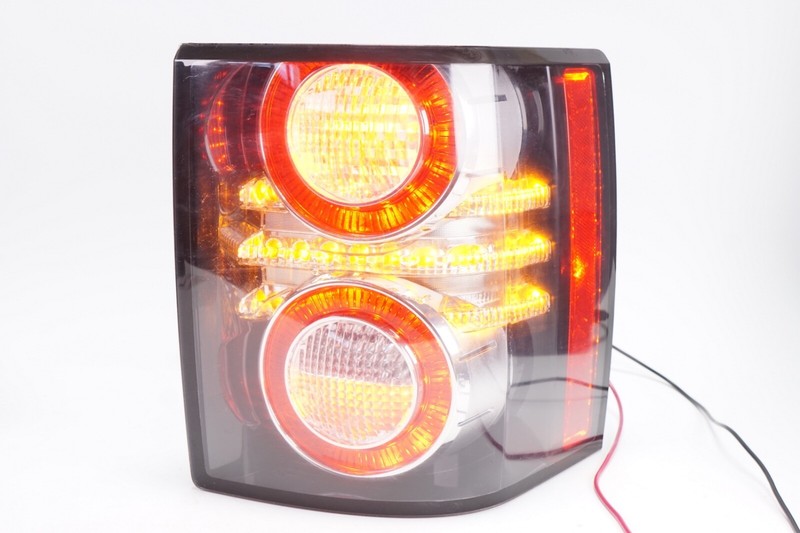 LAND ROVER RANGE ROVER HSE Right RH Tail Lamp Tail Light OEM 2010 - 2012