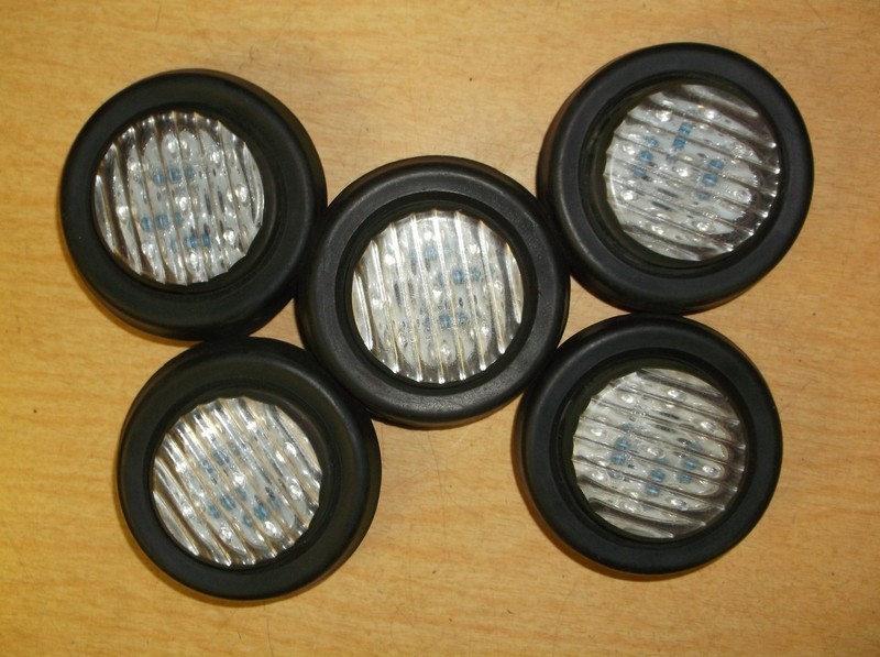 Trux Lot of 5 LED Marker Lights Lamps 12VDC 04/15J w/ Grommets *FREE SHIPPING*