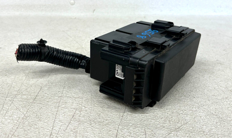 ⭐2011-2013 HONDA ODYSSEY EX-L FRONT ENGINE BAY FUSE RELAY JUNCTION OEM LOT2568