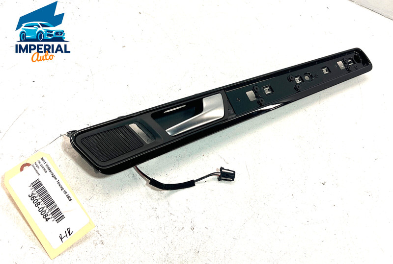 11-17 VOLKAWAGEN TOUAREG REAR PASSENGER DOOR INTERIOR HANDLE TRIM W/ SPEAKER OEM