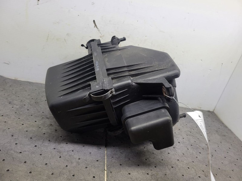 Air Cleaner 2.4L California Emissions Fits 10-16 SPORTAGE 1703133