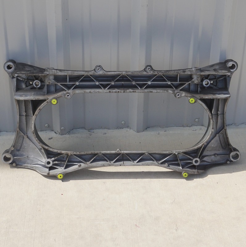 2010 - 2013 Lexus Ss250 Is350 Convertible Rear Suspension Crossmember Sub Frame
