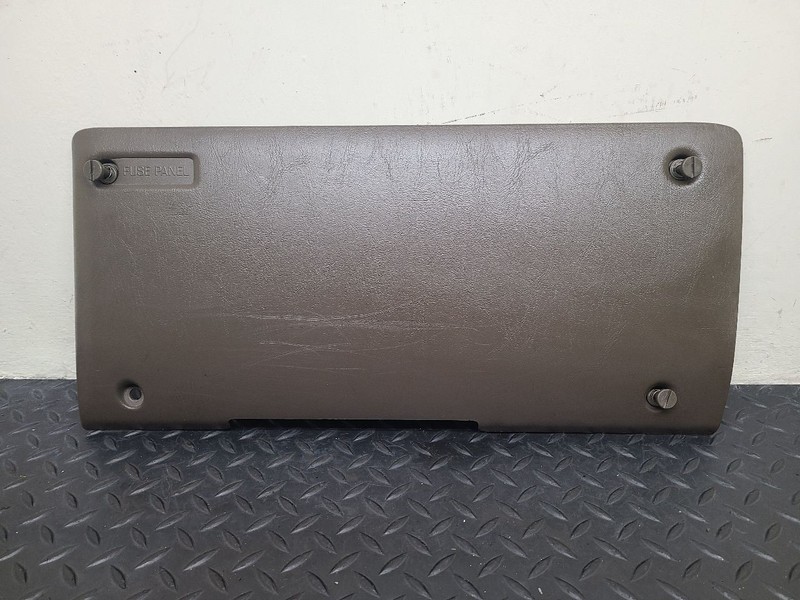 03-04 Ford F250SD F350SD Driver Knee Trim Panel Tan OEM F81B-25044F08-ABW