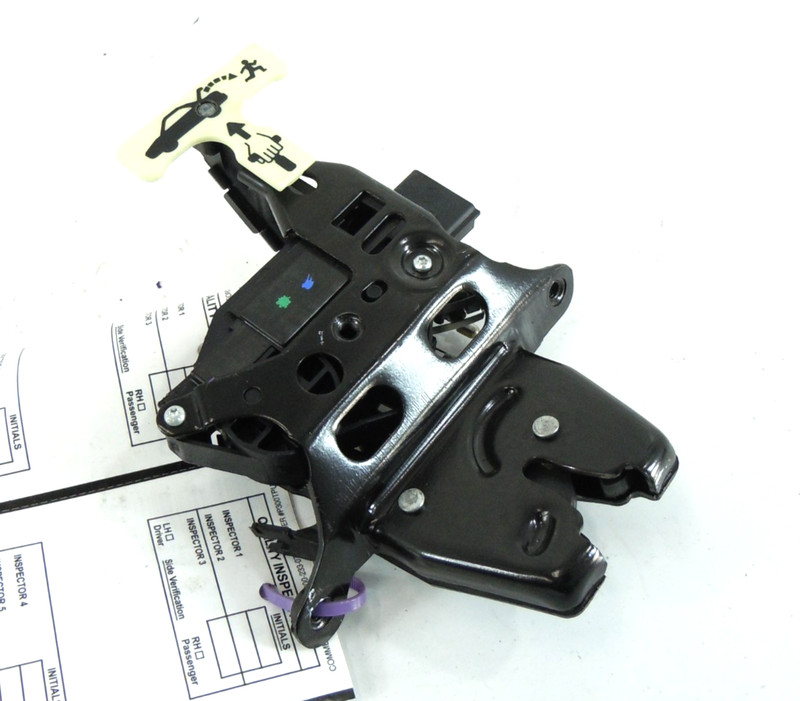2005 05 Buick LaCrosse Rear Trunk Lid Latch Actuator OEM