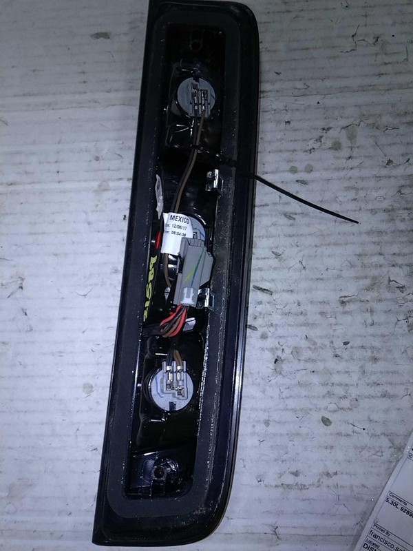 2018 GMC Sierra 1500 Center High Mount Stop Light White Used 4879692
