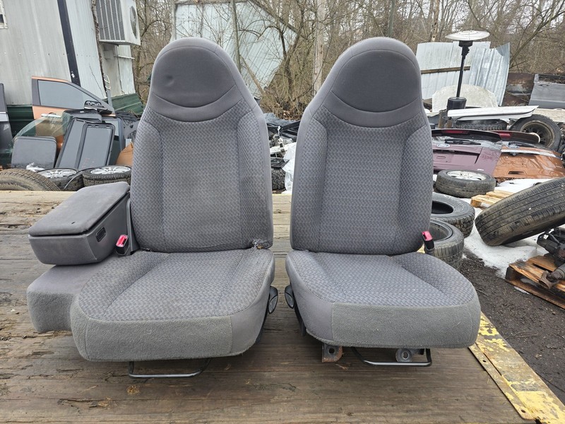 98 99 00 01 02 Ford Ranger Front Seat Set LH RH Oem Tested Gray