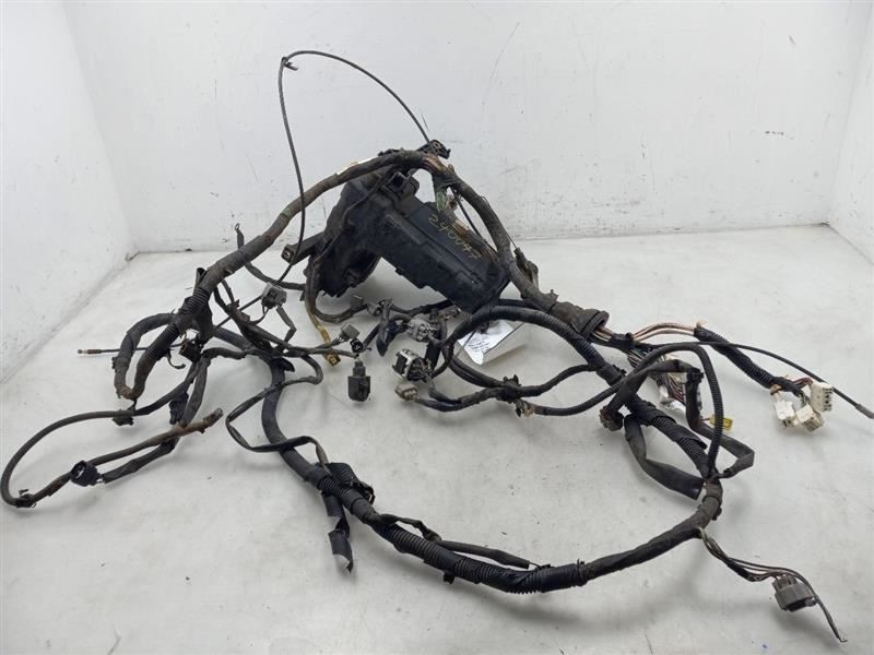 Main Engine Room Harness 4.7L AT 4x4 SR5 Fits 01-03 SEQUOIA 82111-YY010