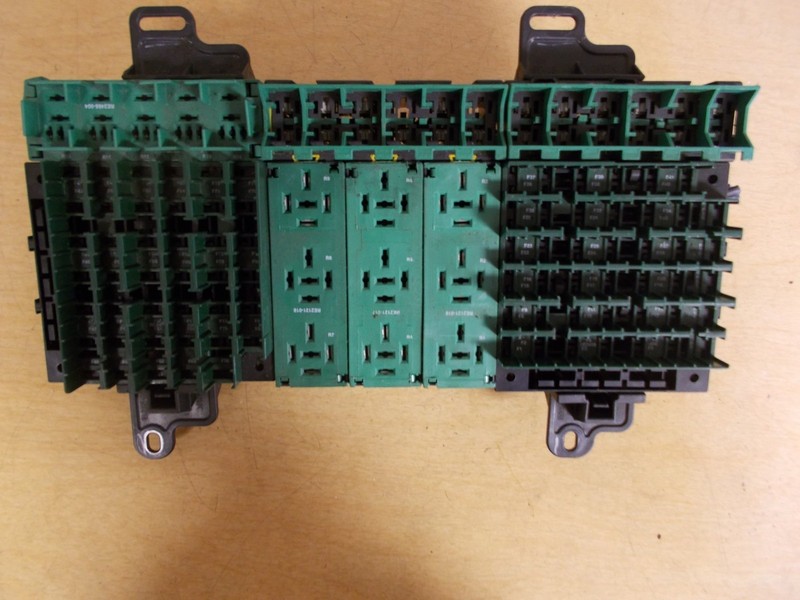 Freightliner Fuse Relay Switch Block Panel 5295870 *FREE SHIPPING*