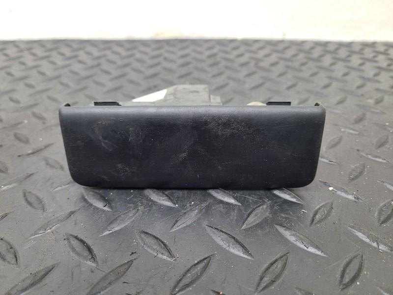 06-11 Range Rover Sport Rear Console AUX Port & Socket OEM 5H22-19C065-AA