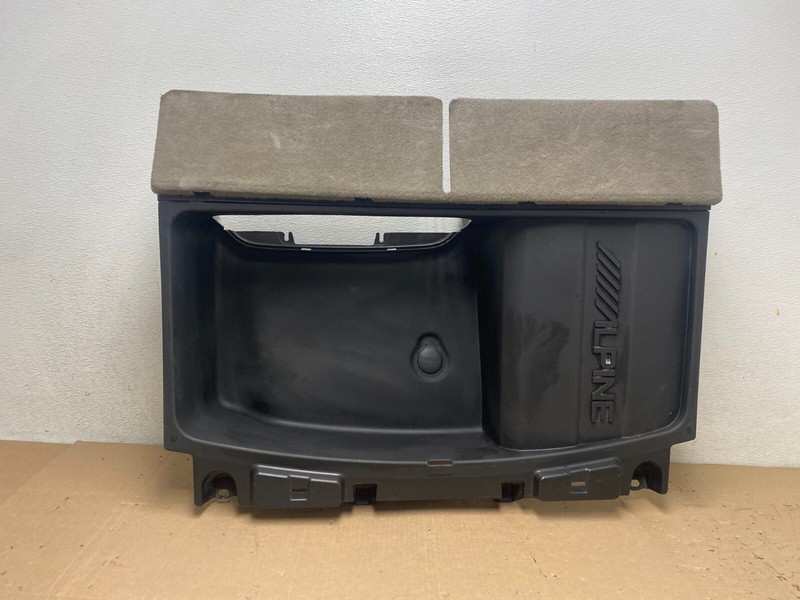 2011 Dodge Durango Rear Cargo Frame Alpine J1492 PS