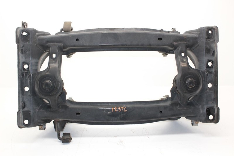 99-05 Mazda Mx-5 Miata NB 1.8L Rear Suspension Crossmember Frame