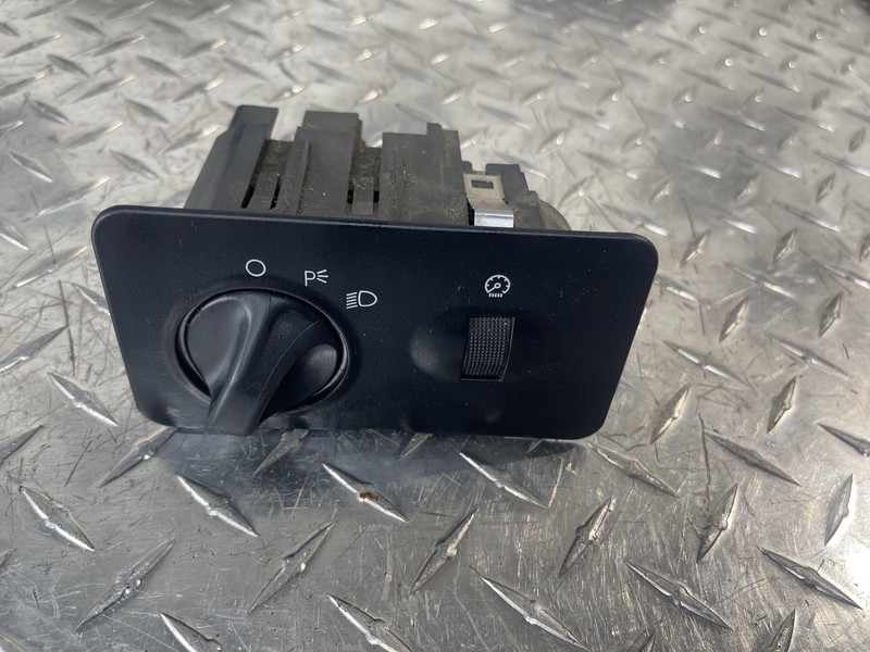 2001-2004 Ford F250 Headlight Switch Assembly Tested Oem