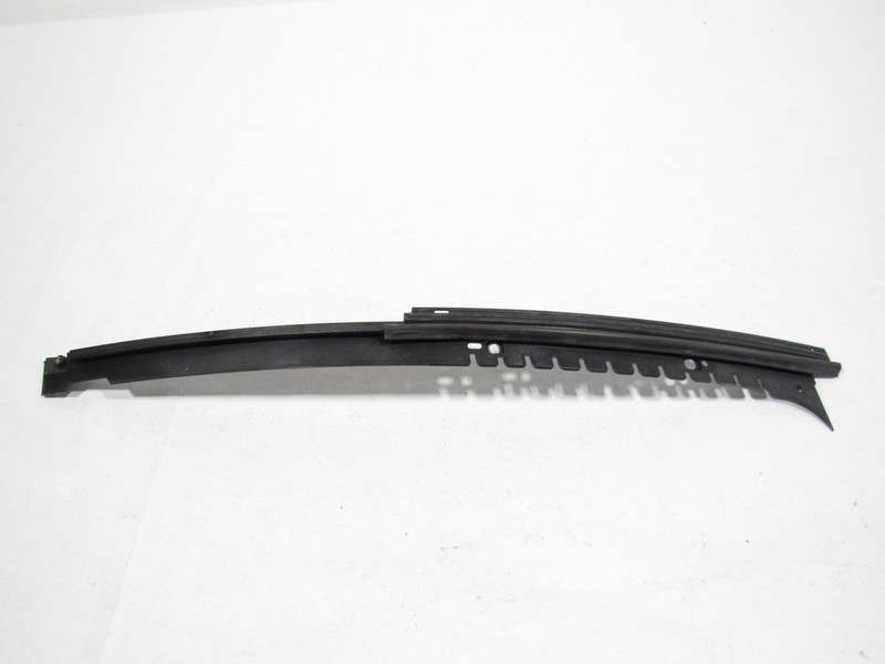 Porsche Panamera 4 2017 Rear Left Driver Door B Pillar Molding Bracket 17-23 |:O