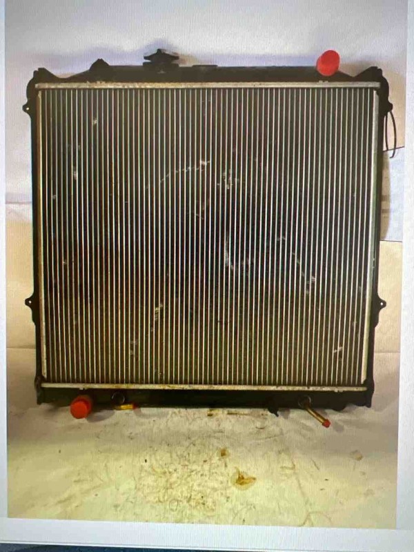 Radiator TOYOTA 4RUNNER 01 02