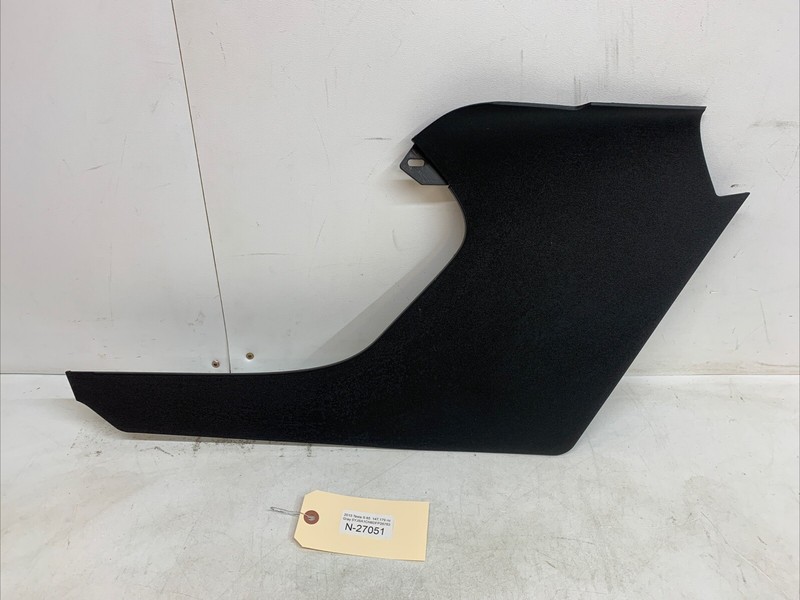 12-16 Tesla Model S CONSOLE SIDE KICK PANEL RIGHT PASSENGER 1002387-00F 27051 M5