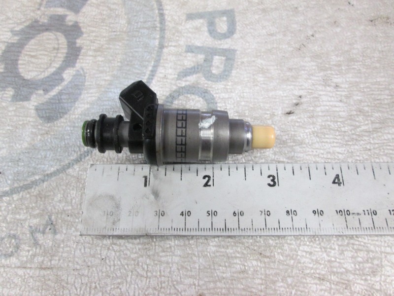 65L-13761-00-00 Yamaha 150-250 Hp Outboard Fuel Injector 1997-2005