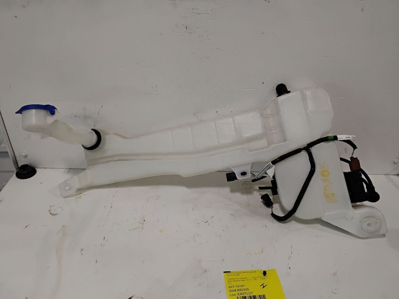 Wash Reservoir Fits 20 AVIATOR 3546011
