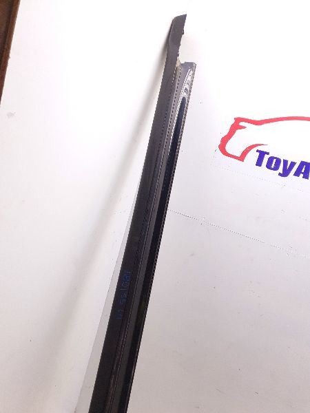 08 09 10 11 Lexus GS460 Driver Left Rocker Panel Moulding Blk 212