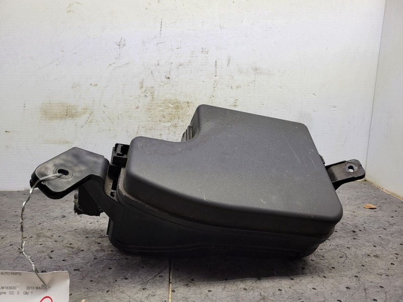 Fuse Junction Box Engine Fits 14-16 MAZDA 3 1646975