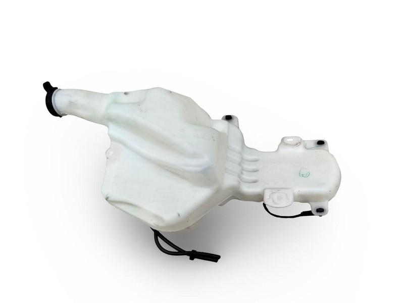 2018-2019 Cadillac XT5 Washer Reservoir Windshield Expansion Tank