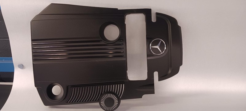 13 MERCEDES C250 Engine Cover 1.8L OEM Grade A!