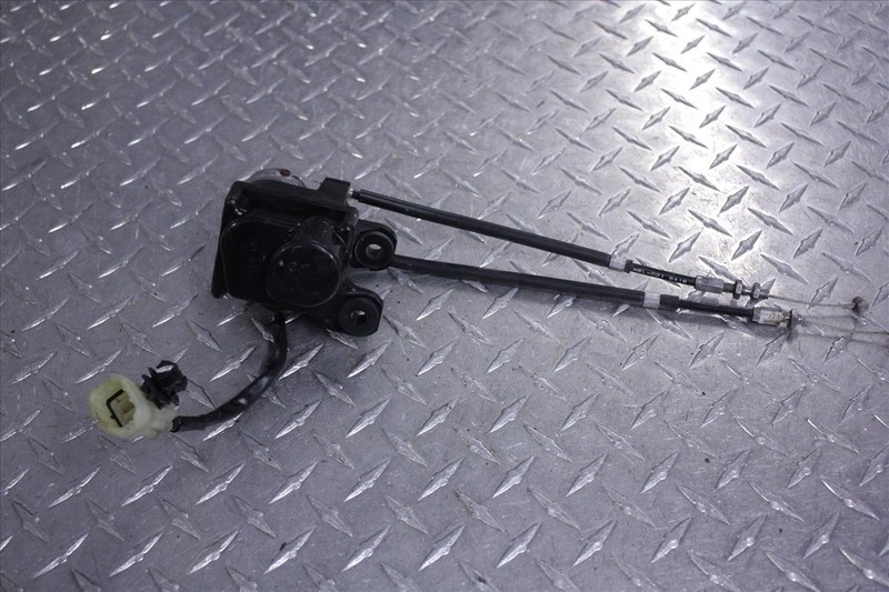 2006 HONDA CBR 1000 RR SERVO EXHAUST VALVE MOTOR W/CABLES OEM CBR1000 * 06